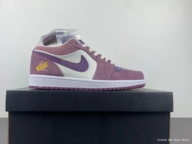Kick Theory Unity (W) Low Air Jordan DR8057-500 1 0511